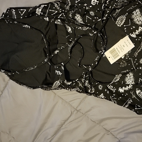 🆕 Harry Potter One Piece Bathing Suit Swimsuit - Picture 8 of 11